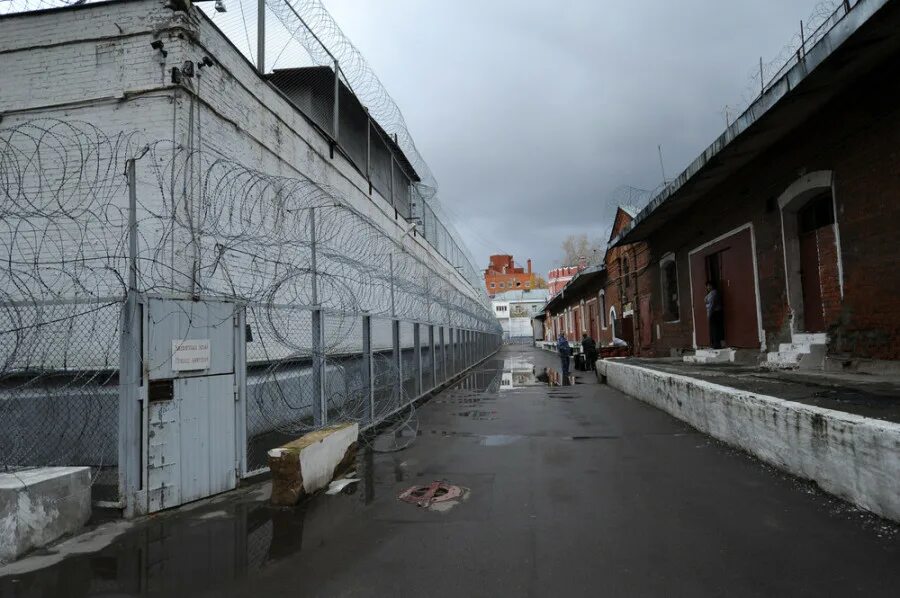 Бутырка кресты. СИЗО-2 Москва бутырка. СИЗО бутырка изнутри. Владимирский централ тюрьма. Бутырка изолятор.