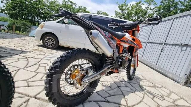 Holeshot 300 regulmoto на вираже. Мотоцикл regulmoto discovery 400 2023г. Мотоцикл regulmoto holeshot. Регулмото холешот 300. Regulmoto holeshot 250.