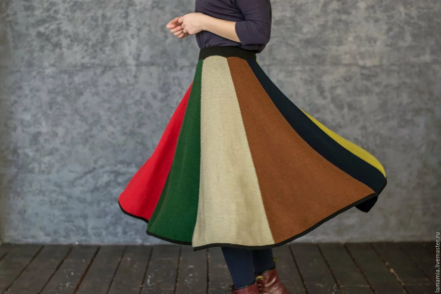 Клиньевые юбки. Синяя расклешенная юбка. Клиньевая юбка шестиклинка. Юбка клиньями. Клиньевая юбка шестиклинка.