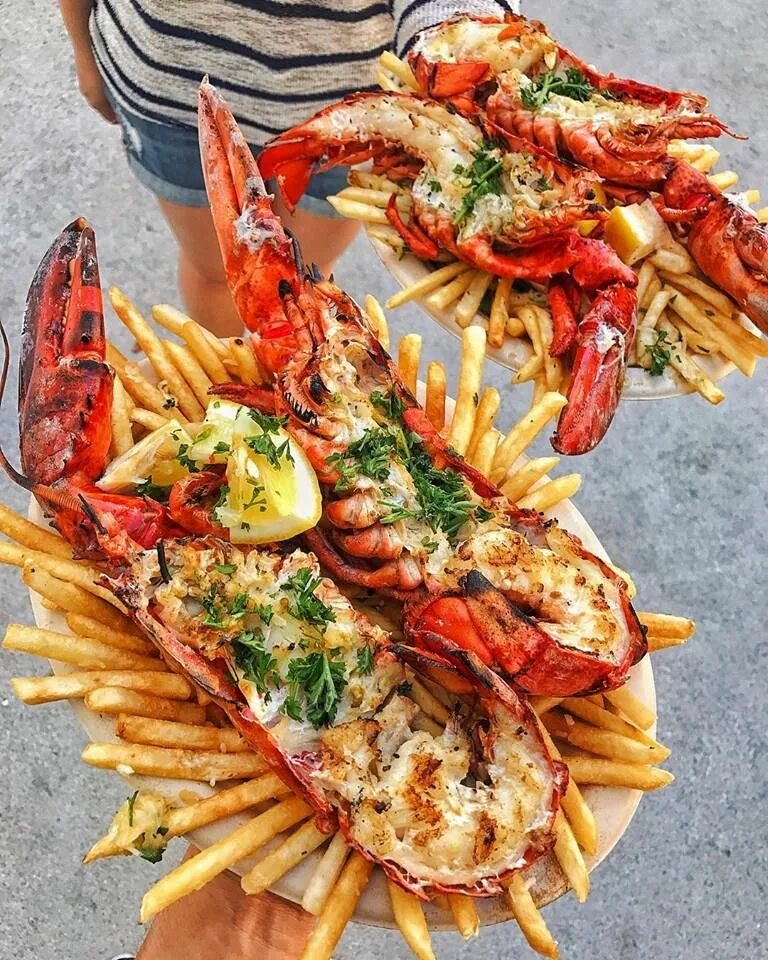 Кулинарные шедевры. Можно что нибудь поесть. Сырные палочки толстый ест. Можно что нибудь поесть. Можно что нибудь поесть.