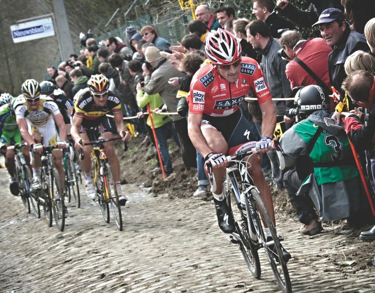 Best cycling. Велосипедные гонки. Cycling shorts cycling shorts. Велопутешествие в одиночку. Man cycling shorts.