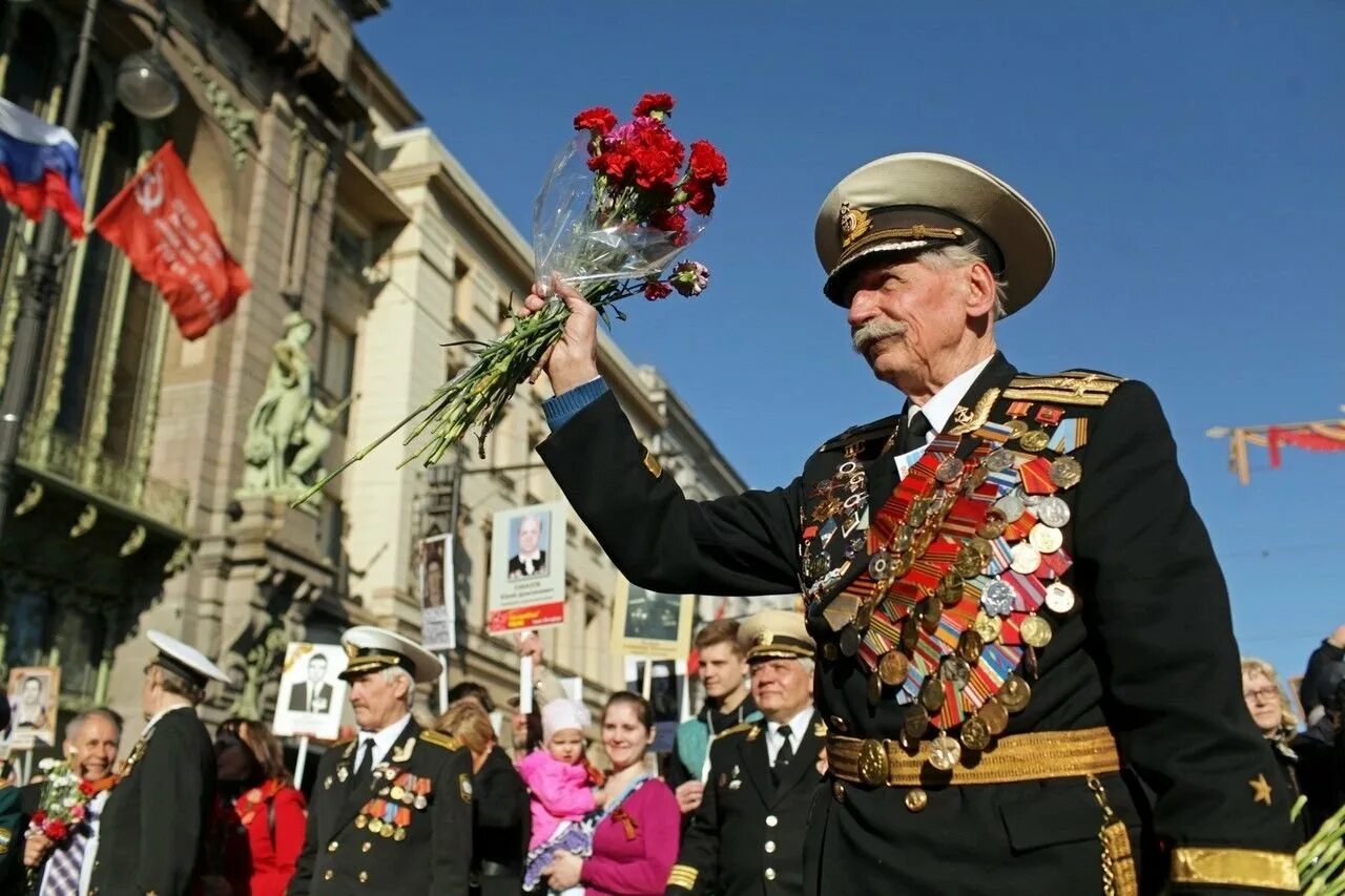 Будет ли победа 9 мая. С днем Победы. День Победы парад. С праздником днем Победы. Празднование 9 мая.