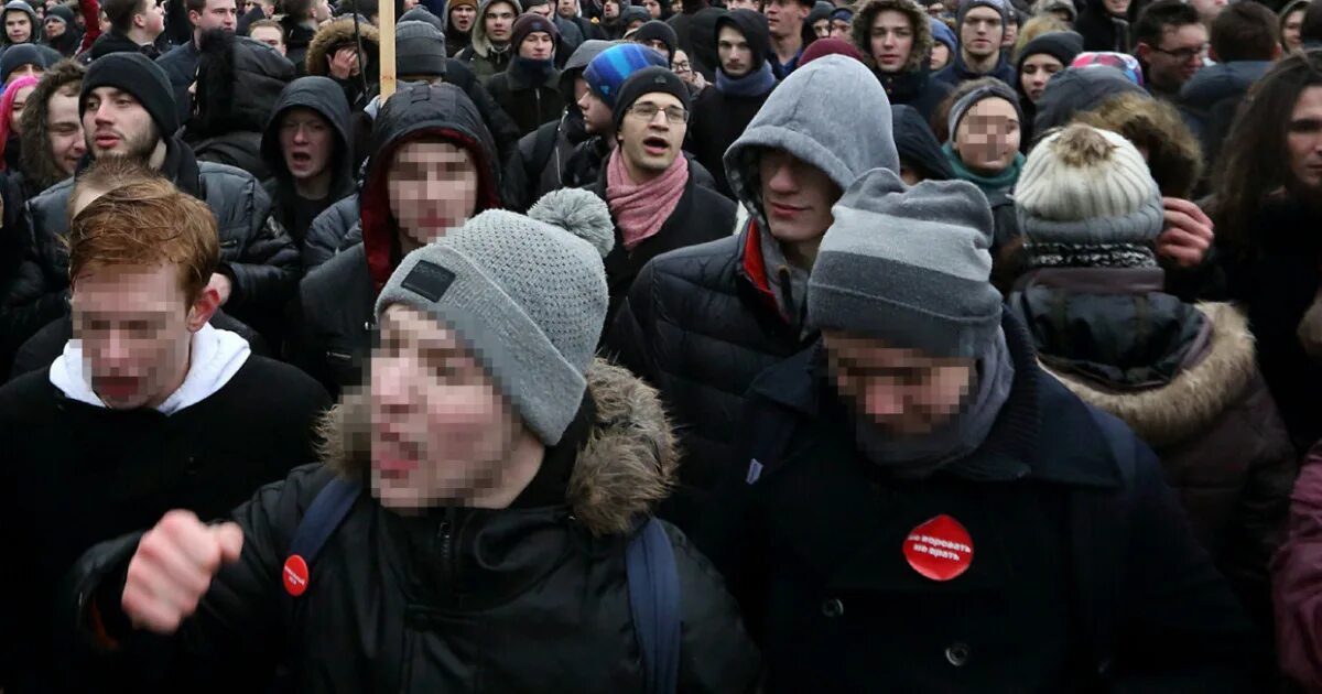 Митинг Навального 23 января 2021 Москва. Митинги Навального 2021. Школьники на митинге.