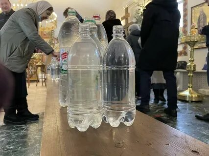 18 января вода в церкви