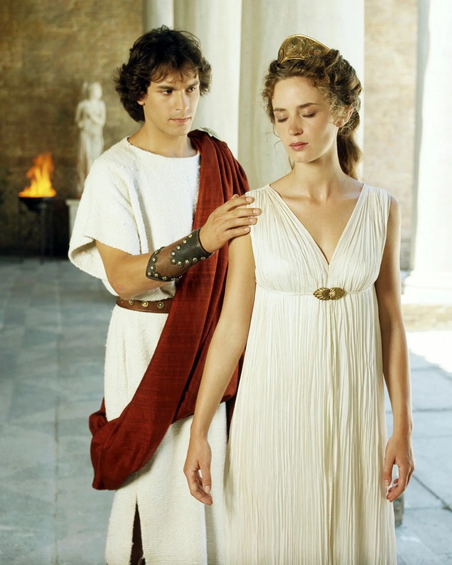 Весталка в древнем Риме. Платья весталок. Что запрещалось весталкам