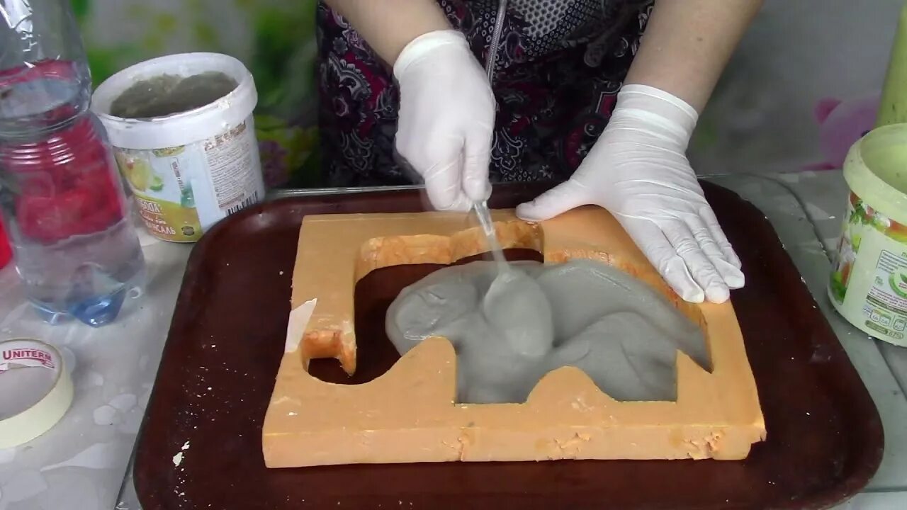 Из гипса без формы. Формы для литья из гипса. Какой гипс использовать для лепки. Из гипса без формы. Фигурки из гипса для детей.