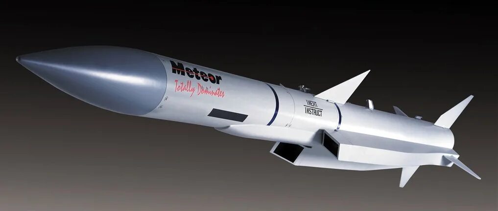 Воздух воздух большой дальности. Ракета Метеор воздух воздух. Метеор MBDA дальность. Pl-12 ракета «воздух-воздух». Ракета воздух-воздух РВВ-ае.
