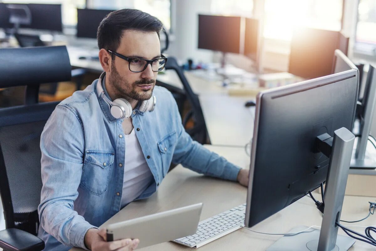Разработчики смартфонов