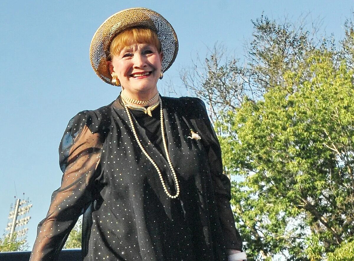 Актриса хитяева сейчас. Людмила хитяева. хитяева людмила актриса. людмила хитяева 2025. хитяева актриса сейчас.