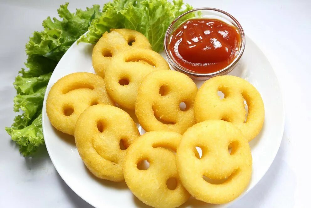 печенье с рожицами из детства. рецепты смайликами. картофельные рожицы. картофельные смайлики. картофельные смайлики.