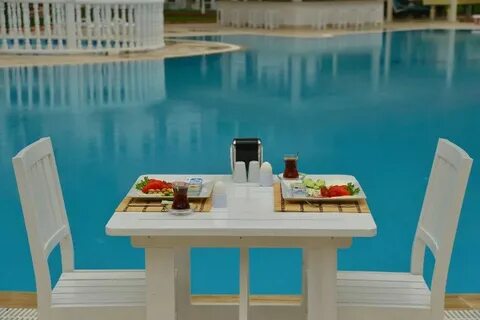 White hotel отзывы