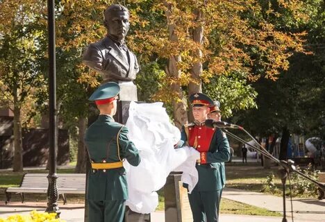 Открытие памятника востротину екатеринбург