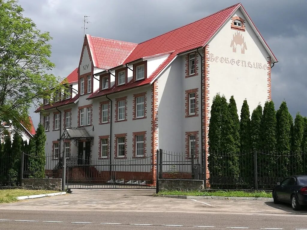 Налоговая гурьевск калининградская. Гостиница королевский двор гусев. королевский дров гусев гостиница. гостиница империал гусев калининградская область. королевский двор калининград отель.