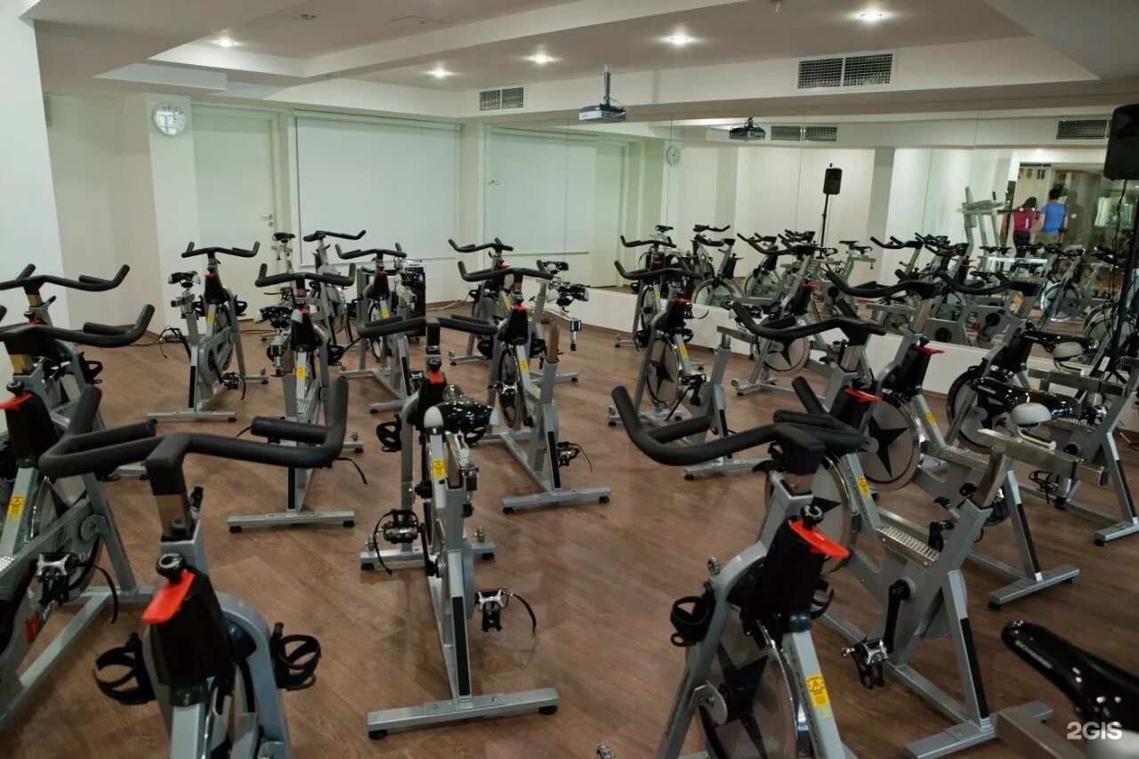 Фитнес фэмили на типанова. Fitness family ул типанова 27 39. Фитнес фэмили типанова бассейн. Фитнес фэмили на типанова. Фитнес фэмили на типанова.