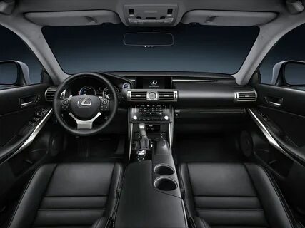 Lexus внутри