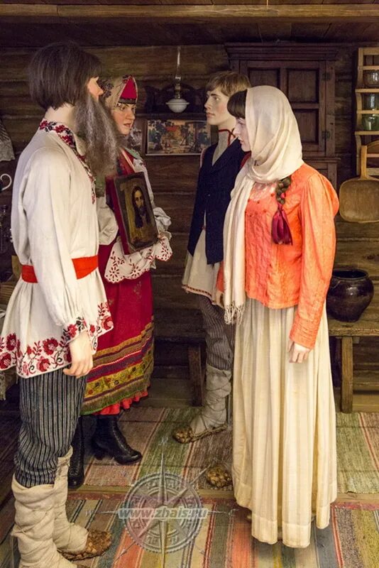Свадебный обряд расплетания косы. Свадебный обряд рукобитие на руси. Смотрины невест в древней руси. Дружка на свадьбе на руси. Смотрины невесты мясоедов.