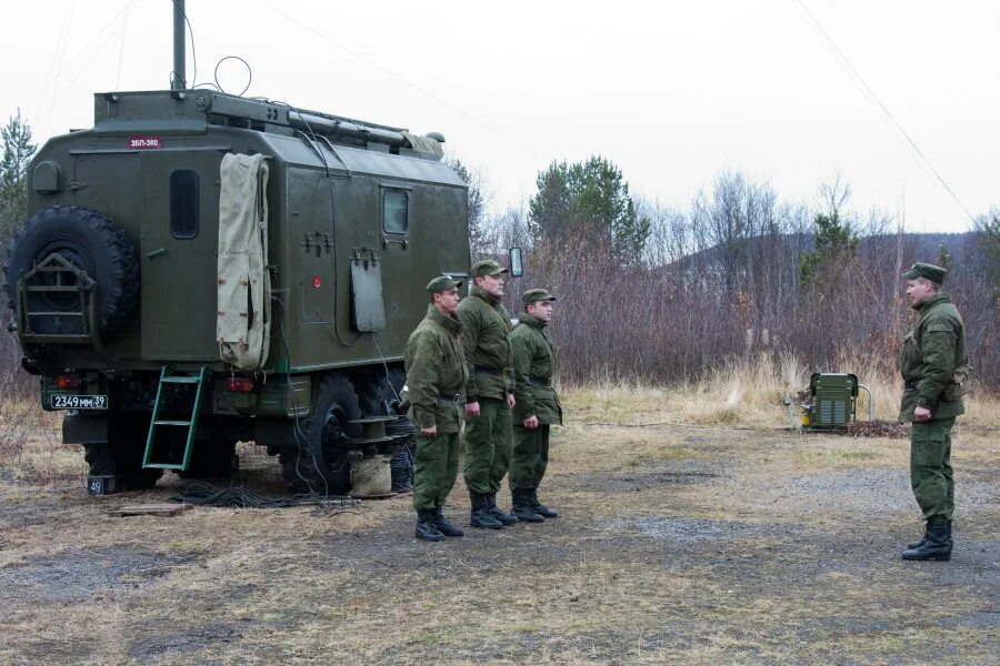 Воинская часть связисты. Полевой пункт управления МТО. РЭБ РВСН. Полевой командный пункт. Пункт управления связью.