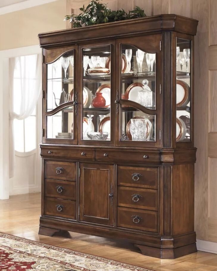 Буфет в зал. D697-76 буфет porter. буфет ashley north shore d553-80. h527-18 книжный шкаф hamlyn, ashley furniture. момас мебель эшли.