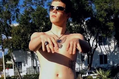 Песня highway patrol yung lean