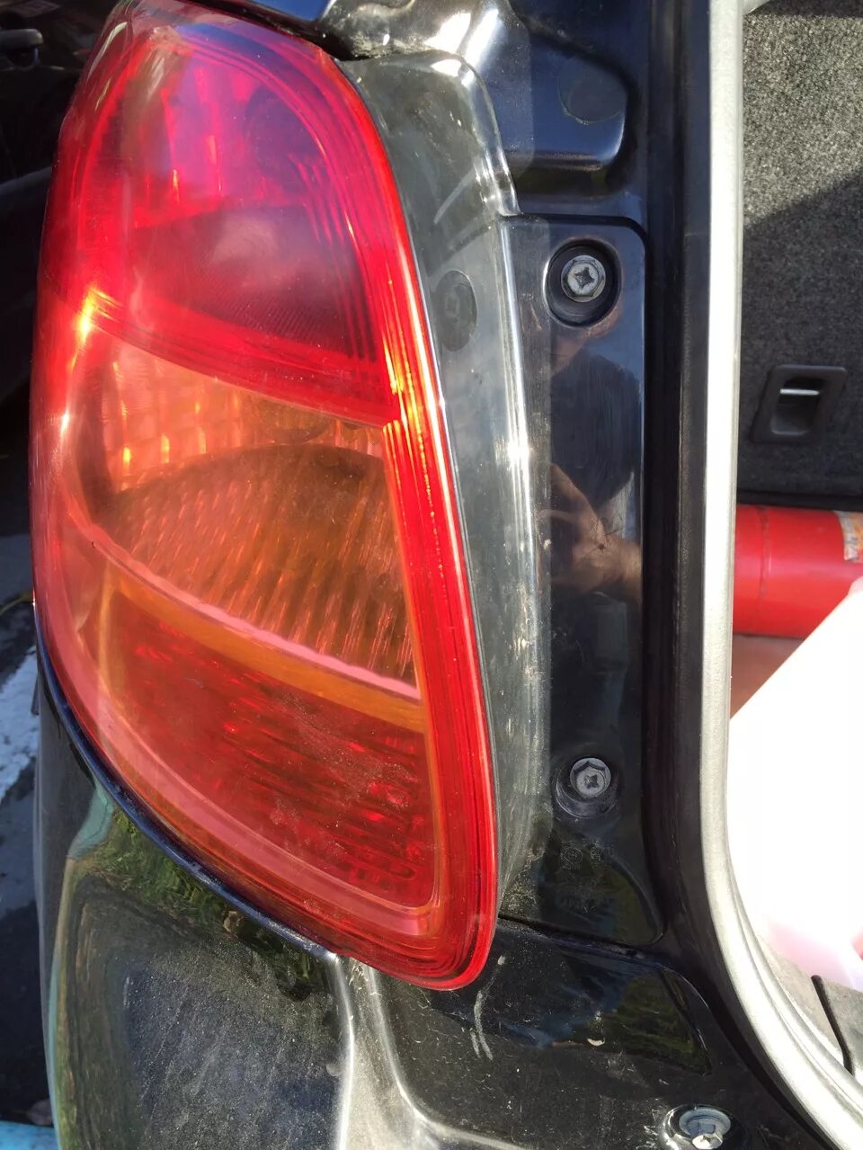 Как снять габаритную лампочку на сузуки sx4 Замена ламп габарита Suzuki SX4 (1G), 1,5 л, 2007 года своими руками DRIVE2