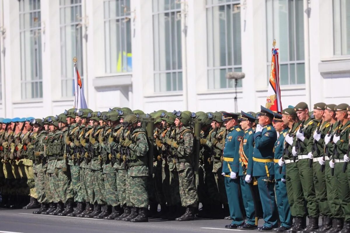 9 мая в нижнем новгороде. Парад Нижний Новгород 2022. Парад Победы 2022 в Нижнем Новгороде. Парад Победы Нижний Новгород 2021. Репетиция парада Нижний Новгород.