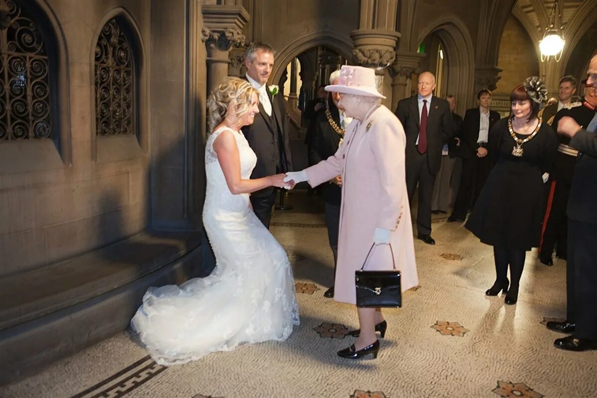 Королева Англии свадьба. Свадьба Елизаветы 2. Свадьба королевы Елизаветы. Знаменитости Великобритании.