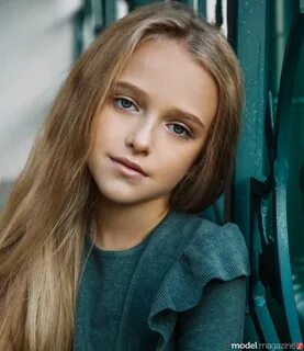 Model girls 10 12