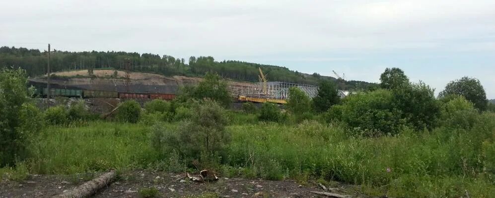 Поселок постоянный калтан. Кузбасс угольный бассейн. Достопримечательности города калтан. Вокзал города калтан. Черный калтан.