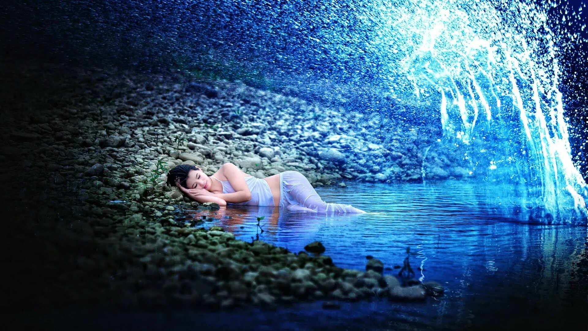 Девушка лежит в воде. Сон девочка в воде. Девушка в воде. Девушка в воде арт. Фотосессия под водой.