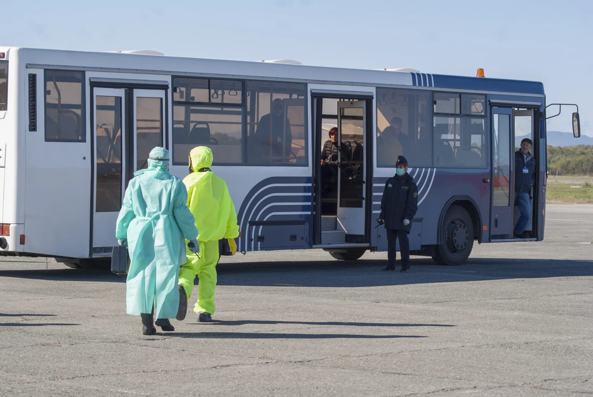 Гоу ту бас петропавловск. Гоу бас Южно-Сахалинск. Гоу 2 бас Южно Сахалинск. 2 Ту бас Южно-Сахалинск. Гоу ту бас.