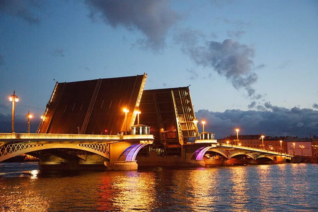 Работа мостов в санкт петербурге. Сампсониевский мост в санкт-петербурге. сампсониевский мост спб. разводной мост сампсониевский. сампсониевский мост развод.