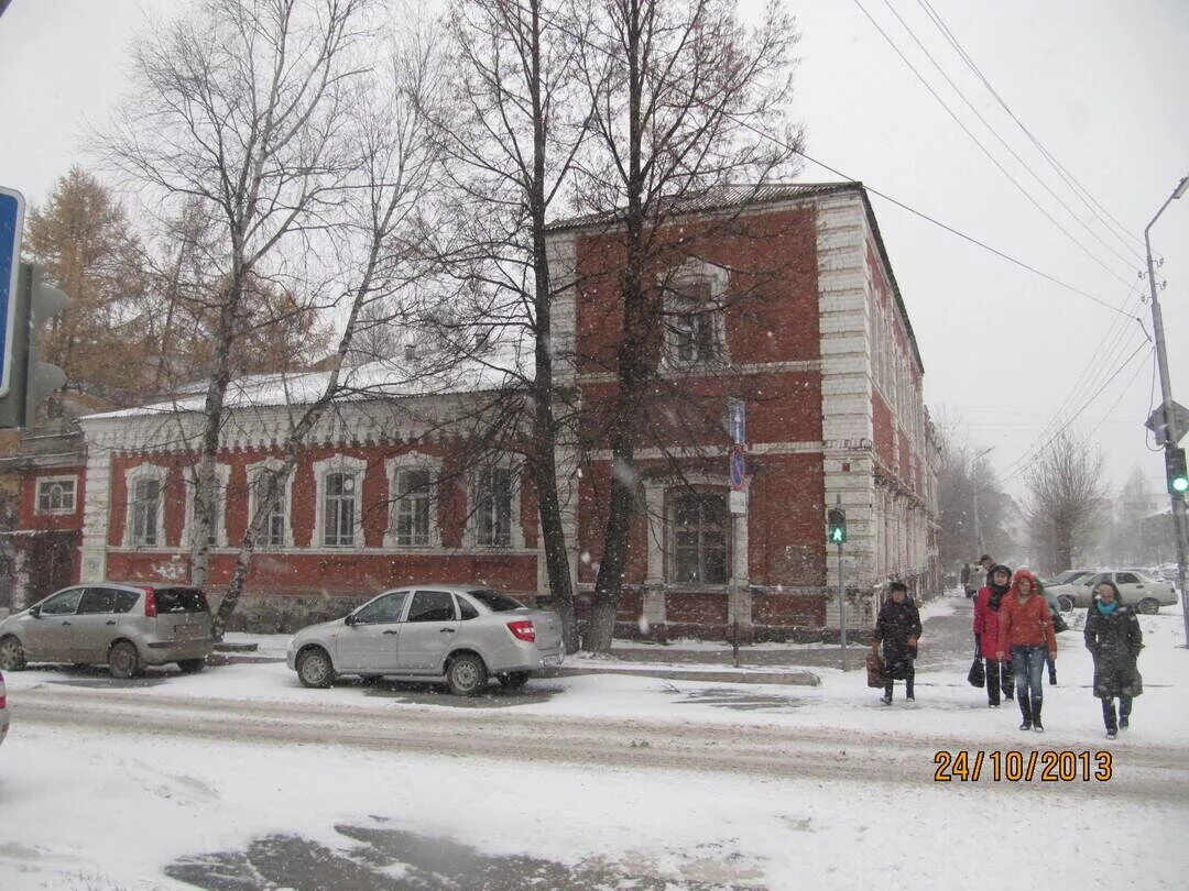 Лысьва дом Купцов Шиловых с торговыми лавками. Дом купца Шилова Лысьва. Дом купца Буктемирова Лысьва. Пермский край, г. Лысьва, ул. Смышляева, д.20. Дома дом город лысьва