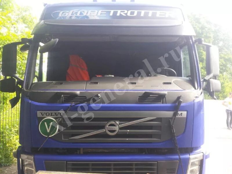 Лобовое стекло Volvo fh12. Стекло лобовое Вольво fh12. Лобовое Вольво ФШ 13. Дефлектор на лобовое стекло Вольво ФШ 4.