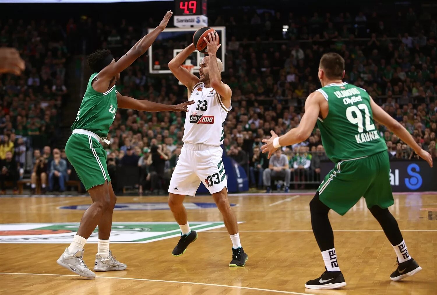 Жальгирис баскетбольный клуб. Панатинаикос форма баскетбол. Баскетбол панатинаикос. Баскетбол панатинаикос. Панатинаикос баскетбол.