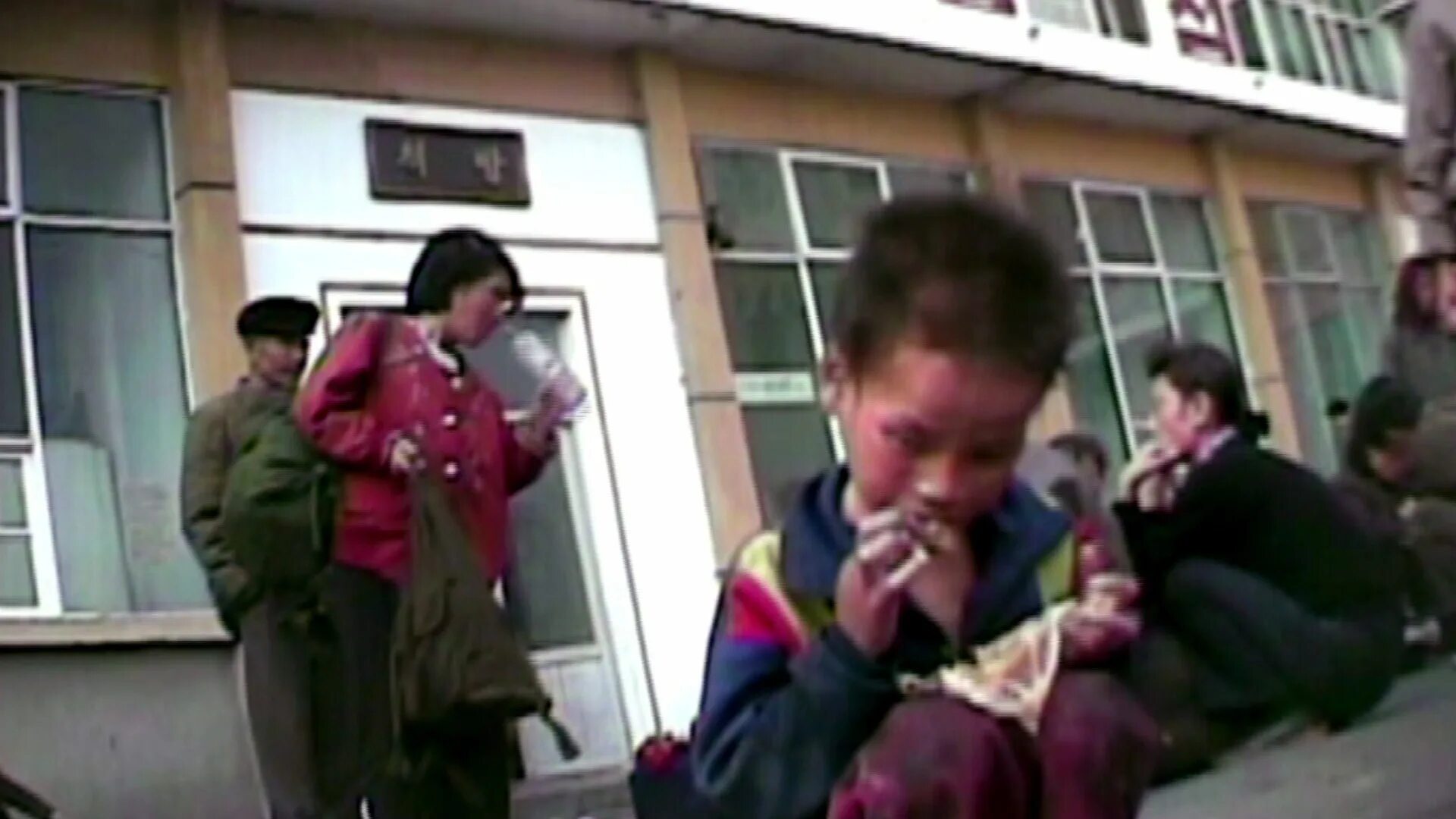 Голод в северной корее. КНДР нищета. Северная Корея бедность. Северная Корея 1995 голод.