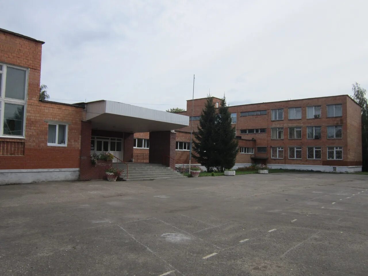 Город барнаул гимназия номер 5 гимназия. Школа 80 барнаул. Гимназия 80 нижний новгород. Гимназия 5 барнаул. Мбоу гимназия 80 барнаул.