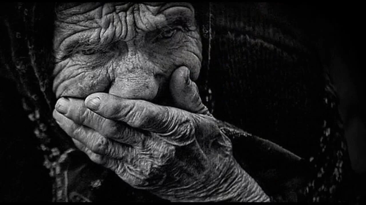 Речист. Плачущая мать. Старушка плачет. Старушка плачет обокрали. Поэма двенадцать презентация.