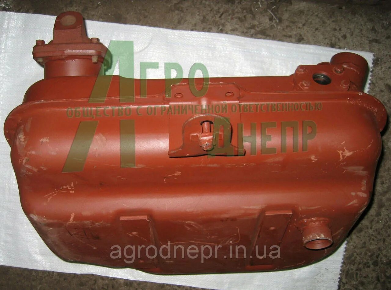 Масляный бак трактора юмз 6. Масляный бак на т 25. Бак гидросистемы юмз 6. Гидробак юмз 6. Гидробак на юмз своими руками.