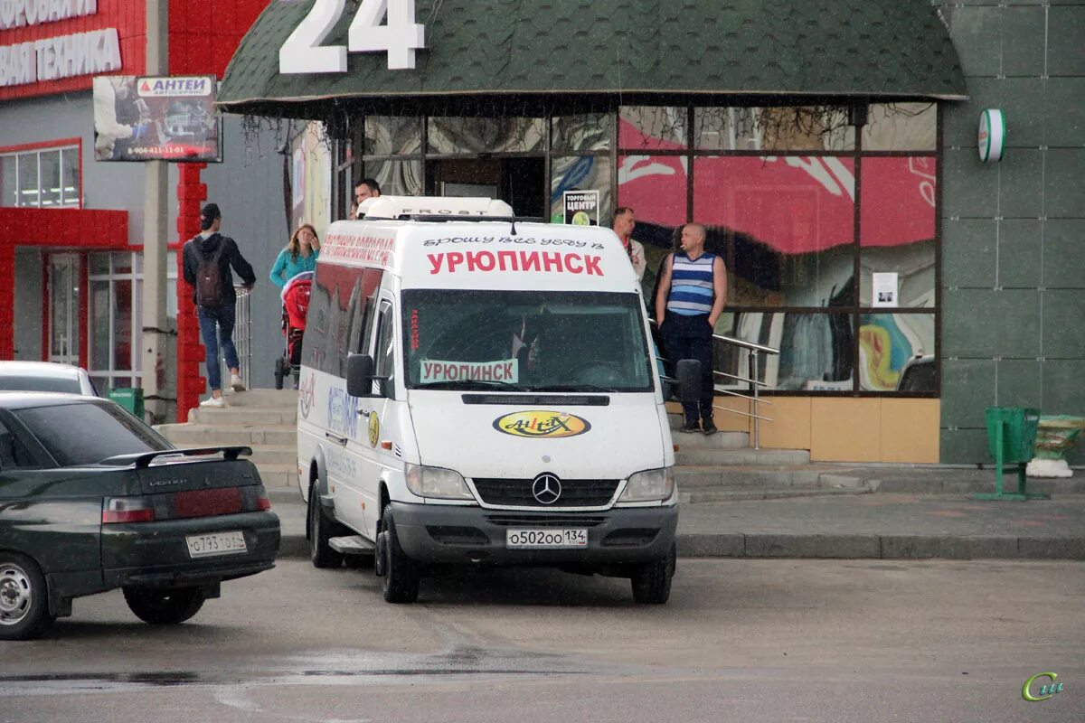 Алло такси Урюпинск Волгоград. Алло такси Урюпинск Воронеж. Маршрутка Урюпинск. Волгоград Урюпинск автобус.