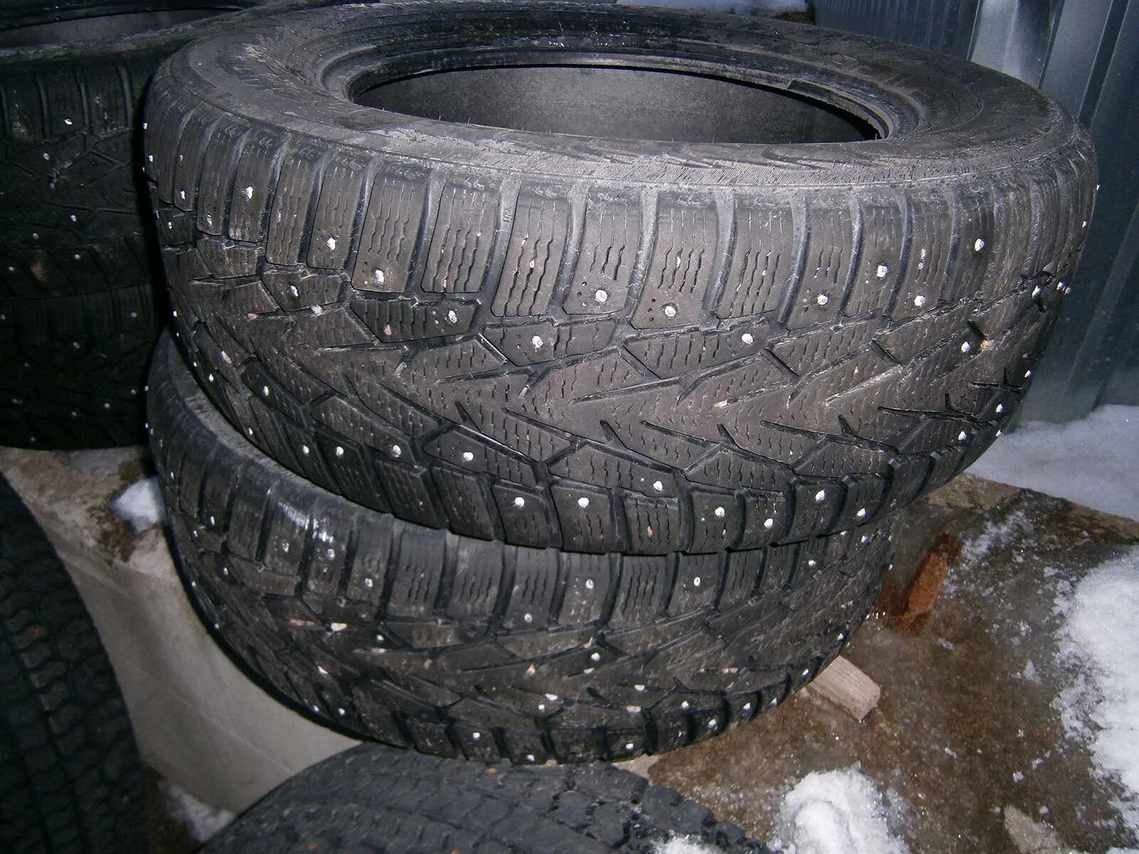 Нокиан хакапелита 215/65 r16. Нокиан хаккапелита 7 215 65 16. 215/65 R16 at. Нокиан хаккапелита 7 215 65 16 новые. Зима резина 215 65 купить