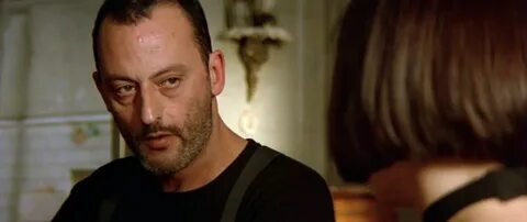 Блистал в роли киллера леона 4 буквы