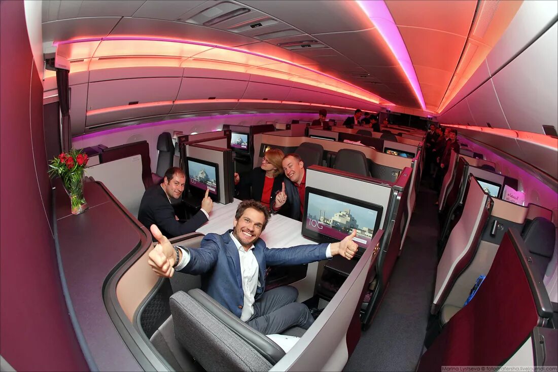 A380 airbus бизнес класс кровати. Интересные идеи американского бизнеса. Идеи для бизнеса 2021 для больших городов. Самолетного сидения. Бизнес класс a350 qatar airways.