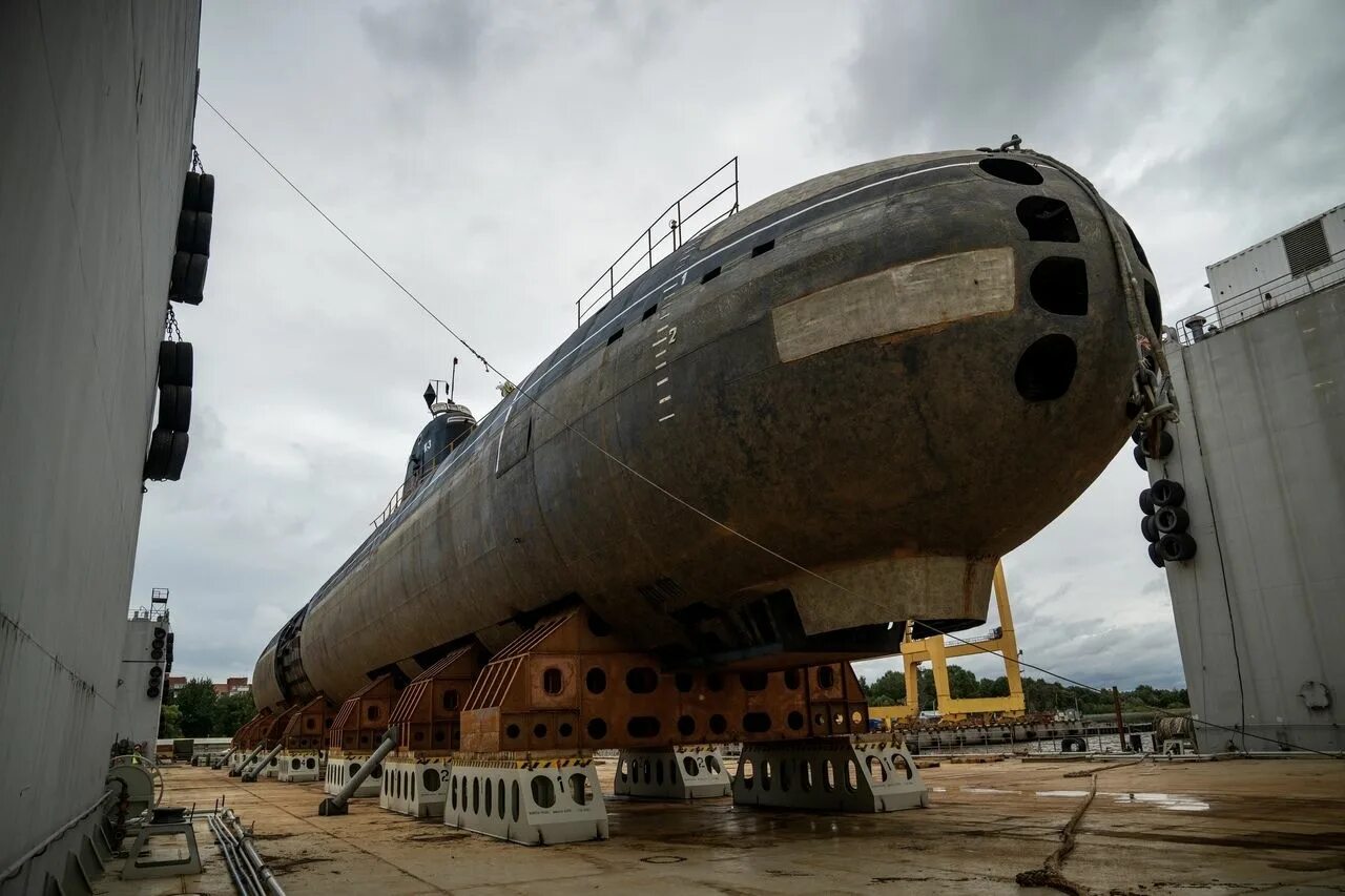 Апл проекта 627 «ленинский комсомол». Подводная лодка ленинский комсомол в кронштадте. Лодка к-3 ленинский комсомол. Подлодка к 3 ленинский комсомол. Подводной лодки к-3 «ленинский комсомол».