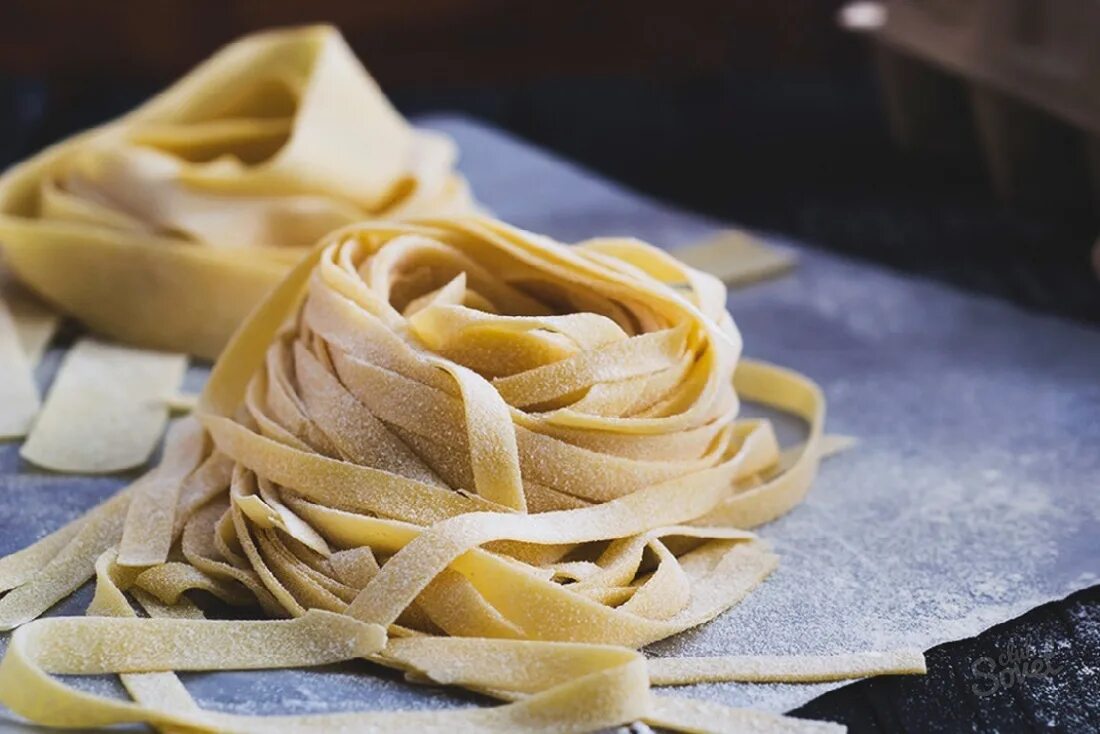 Красивые макароны. Спагетти со сливочным маслом. Как делается паста. Спагетти в томатном соусе. Как делается паста.