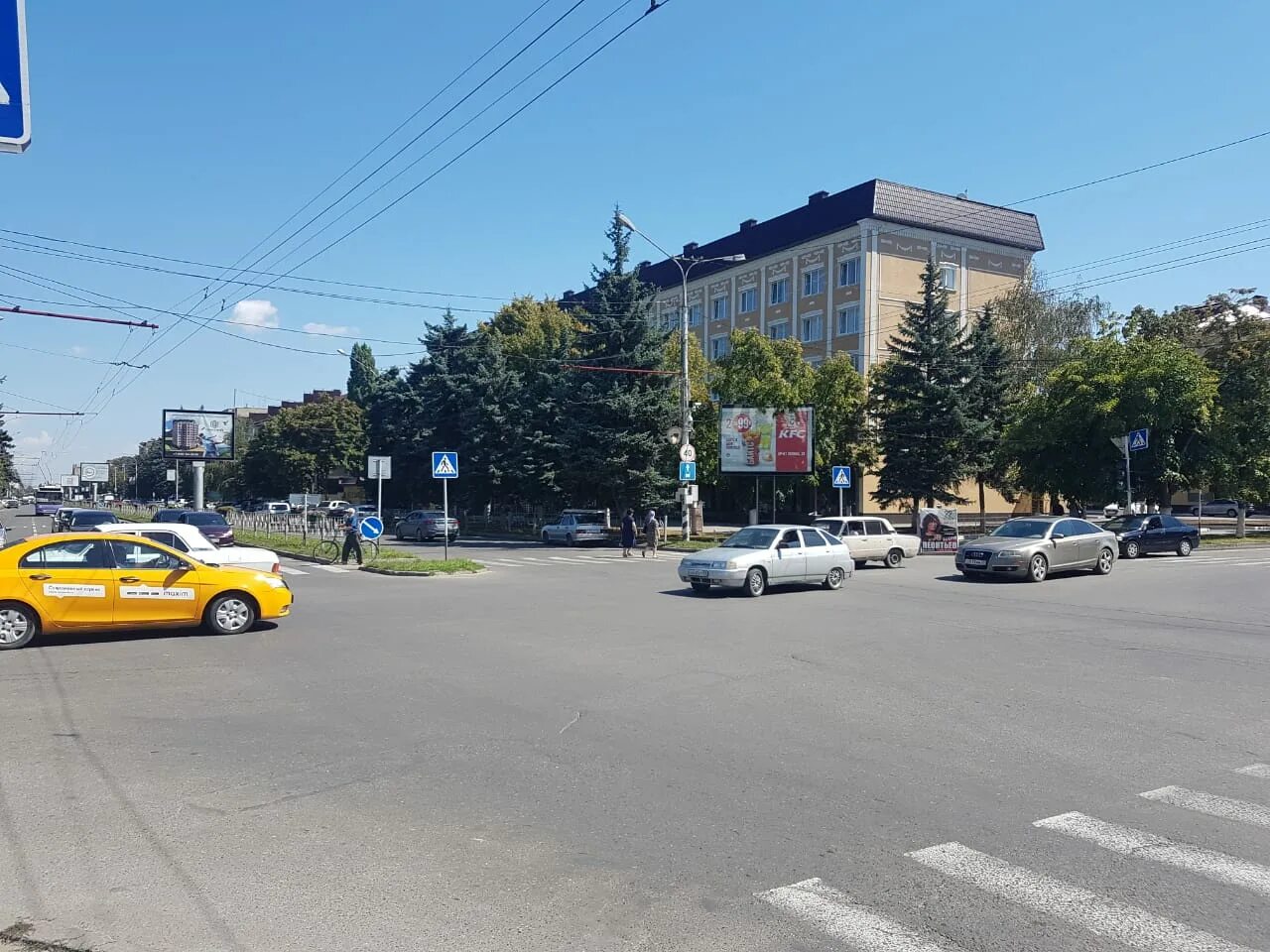 Ленина г черкесск. Проспект Ленина Черкесск. Черкесск проспект ЛЕНИНАНА 6. Ул.Ленина в г.Черкесске. Г Черкесск проспект Ленина 2.