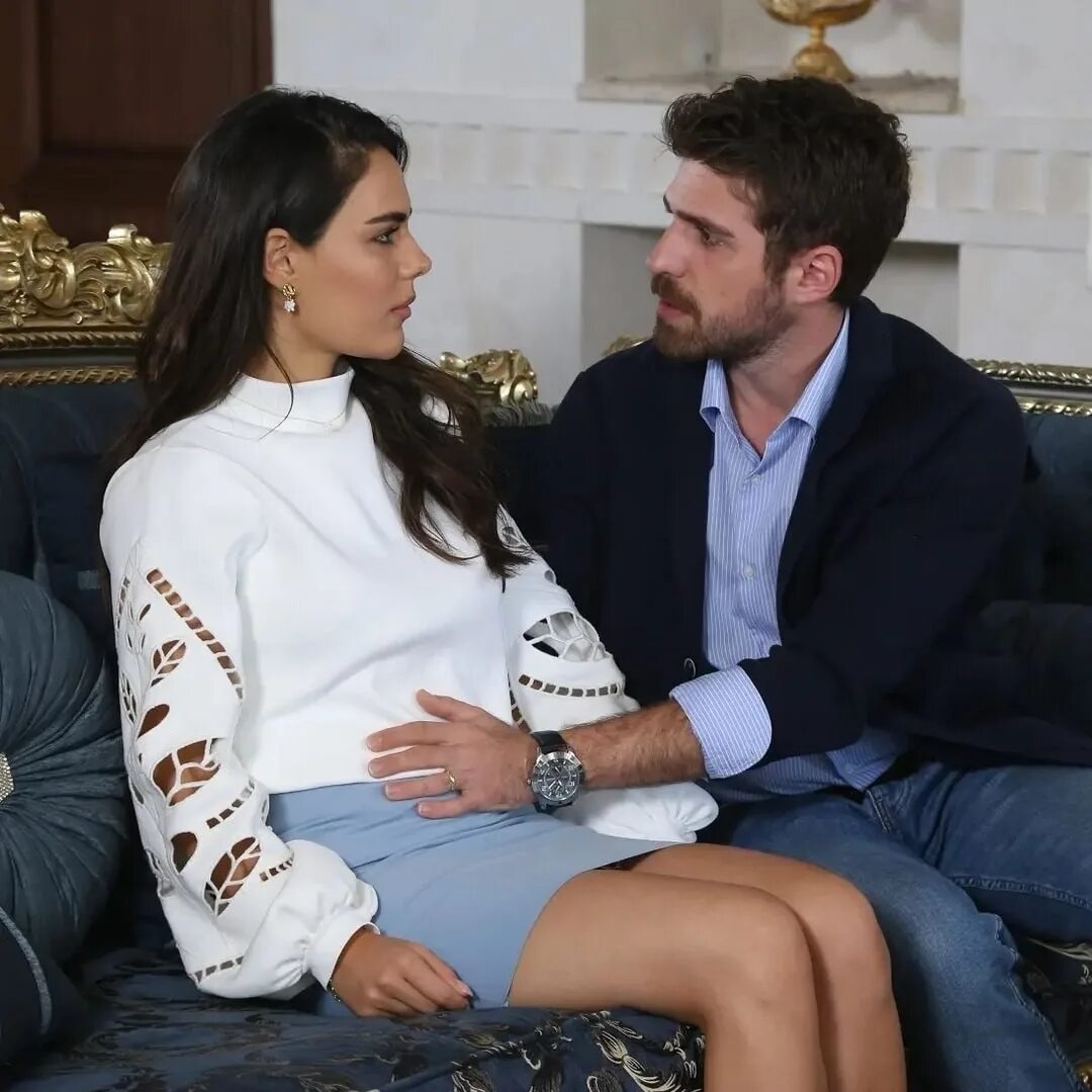 Три сестры турецкий сериал 2022. Рючхан три сестры. Три сестры турецкий сериал рючхан. Тюркан сериал три сестры. Три сестры турецкий сериал 2022.