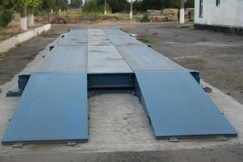 Крановые весы вэк 1000. Фундамент под автомобильные весы 60 тонн. Крановые весы kgw-10. Автовесы 6 метров 30 тонн. Динамометр unigram r320.