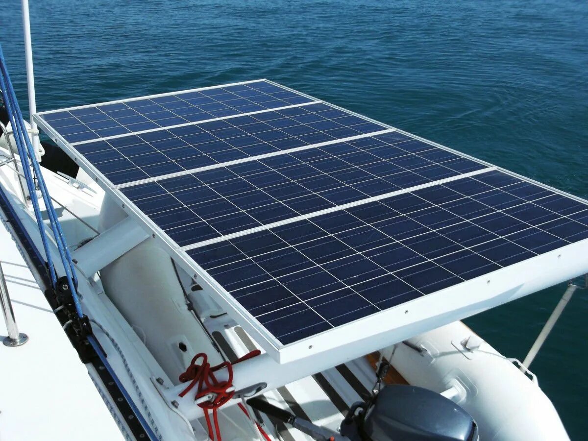 Solarsail отзывы. Монтаж солнечных панелей. Solarsail отзывы. Солнечный парус жюль верн. Яхта с парусами на солнечных батареях.