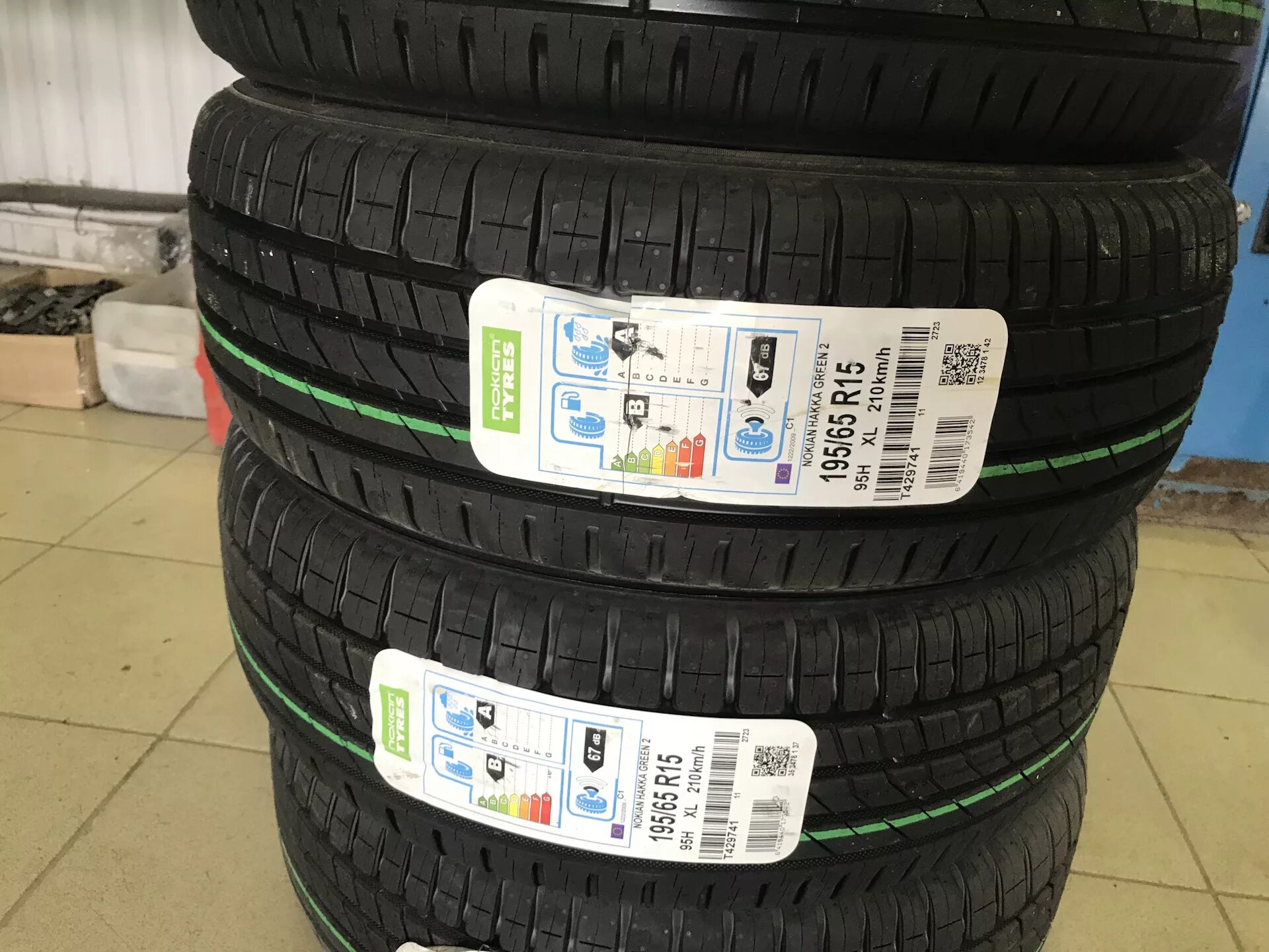 Авито купить шины 185 65 15. 195/65 R15 (kapsen). Автомобильная шина Nokian Tyres XLINE 195/65 r15 95h летняя. Киа Рио 2 Рестайлинг на зимних шинах 195 45 r16. Nokian Tyres XLINE устройство шины.