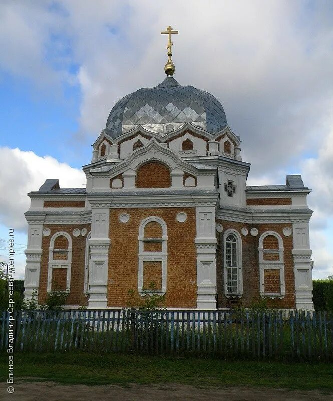 Завьялова новосибирской области погода. Храм Покрова Пресвятой Богородицы Завьялово Искитимский. Покровский монастырь (Завьялово). Завьялово (Искитимский район). Храм села Завьялово.